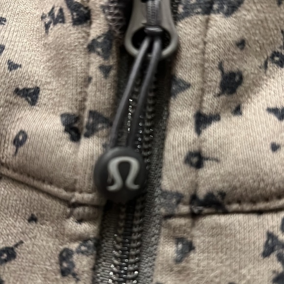 Lululemon scuba hoodie size 4 EUC - Picture 7 of 9